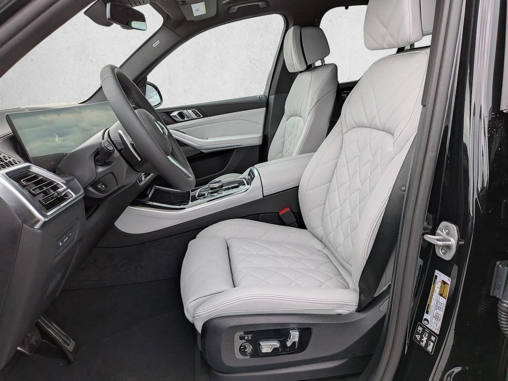 New 2026 BMW X5 xDrive40i SUV