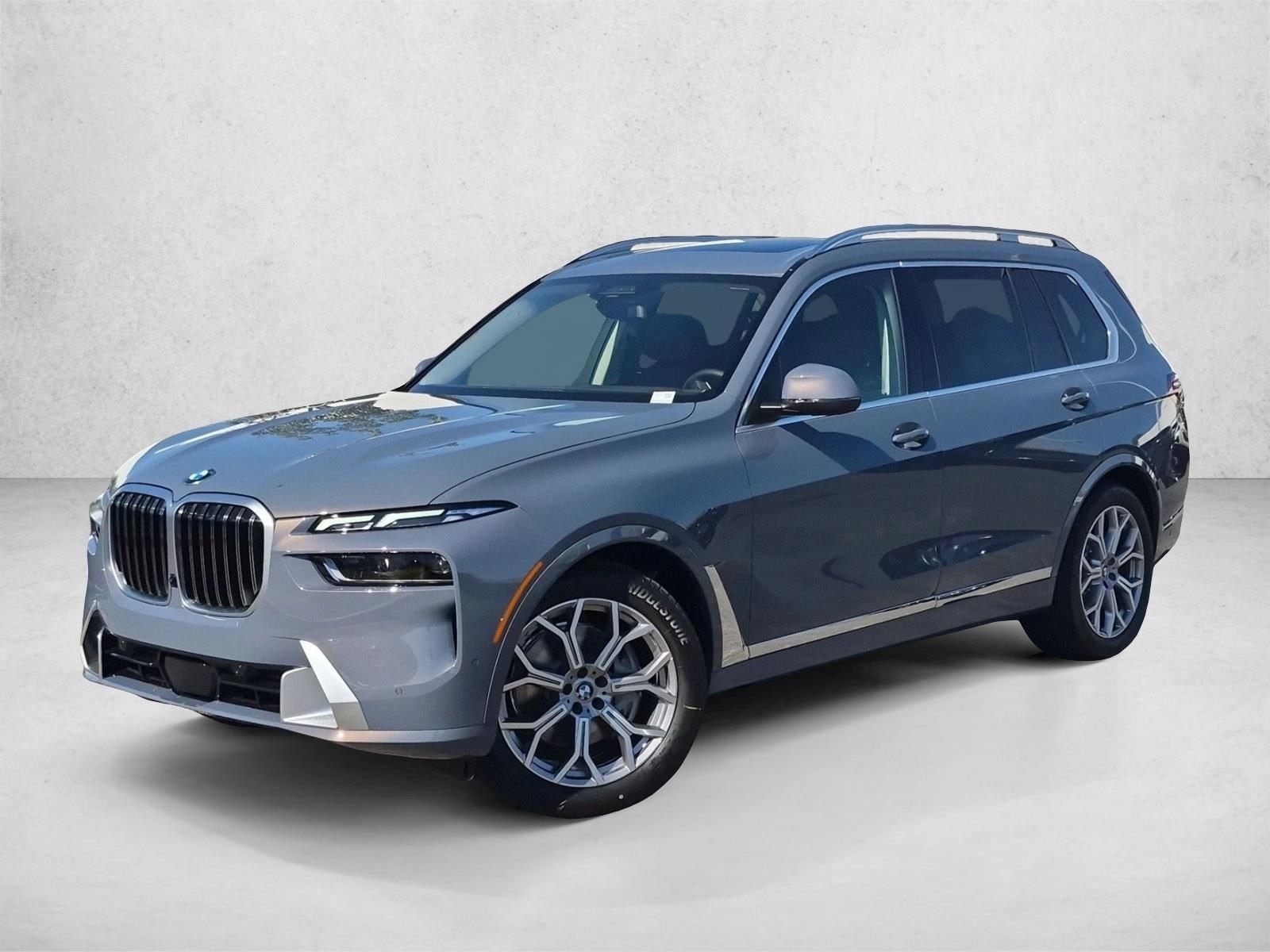 2027 BMW X7