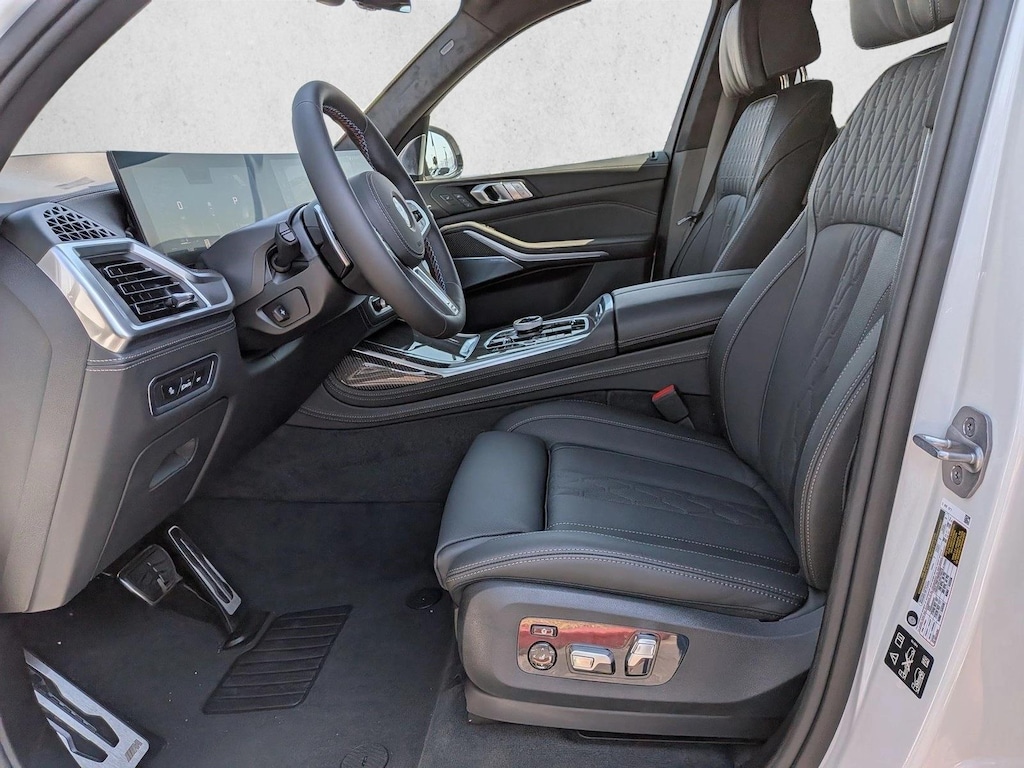 New 2027 BMW X7 M60i SUV