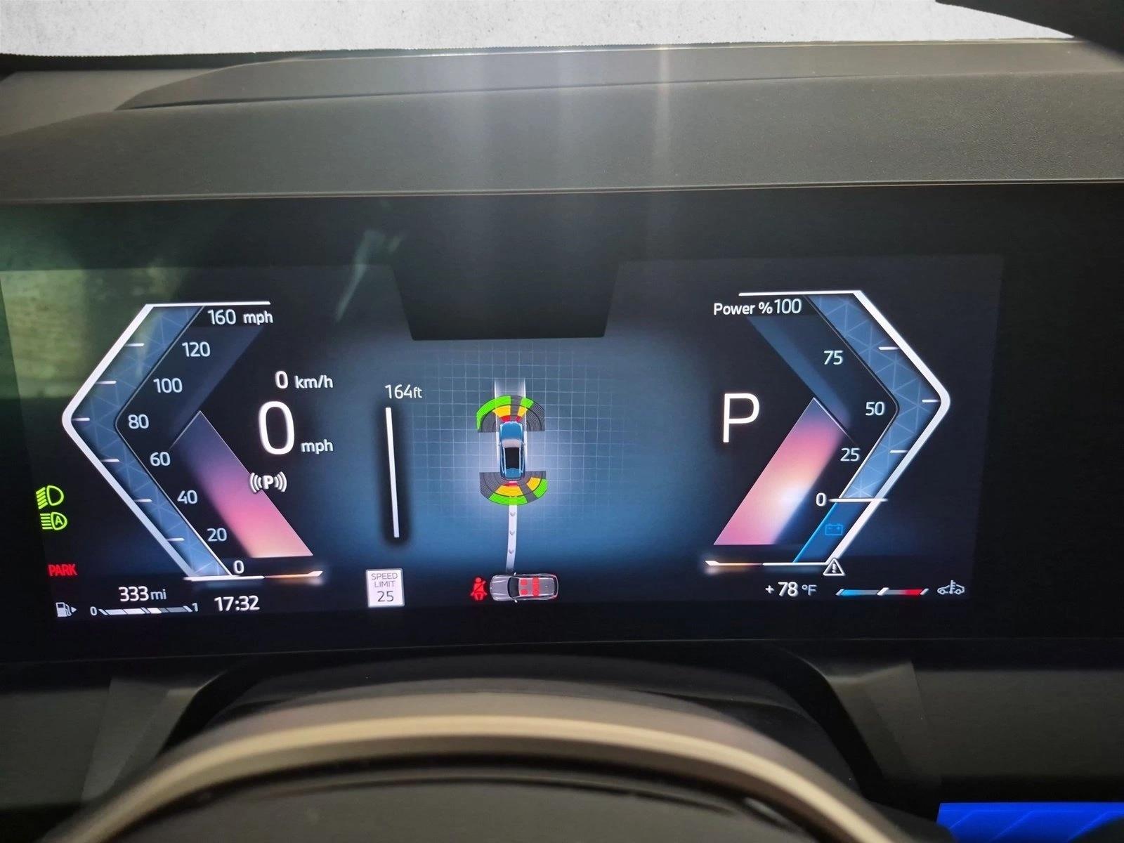 2025 BMW X3 30 - Photo 11