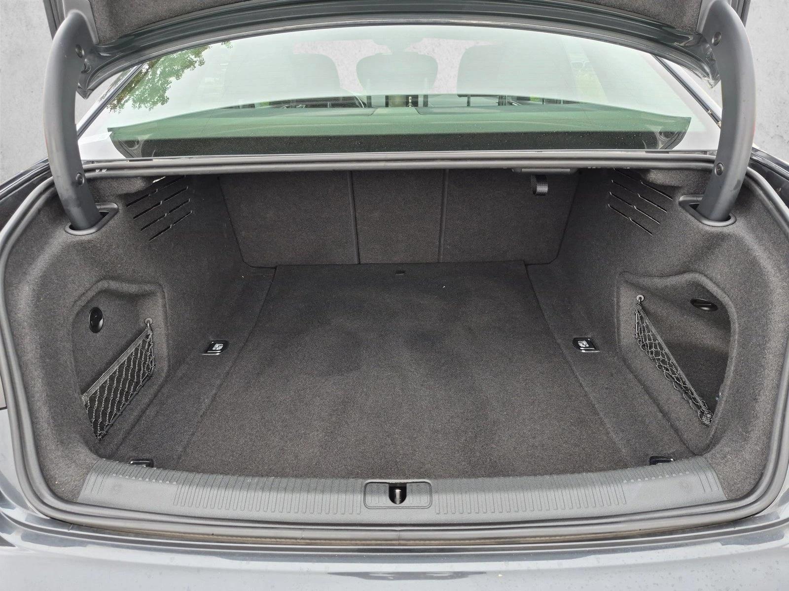 2019 Audi A4 Premium - Photo 6