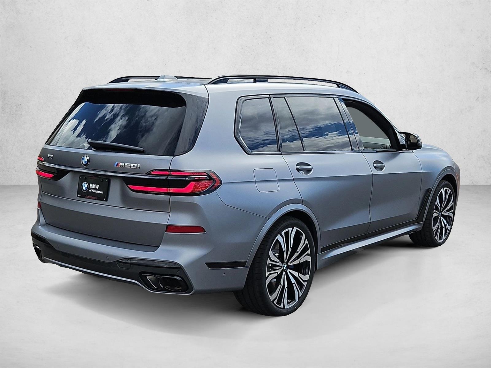 New 2027 BMW X7 M60i SUV