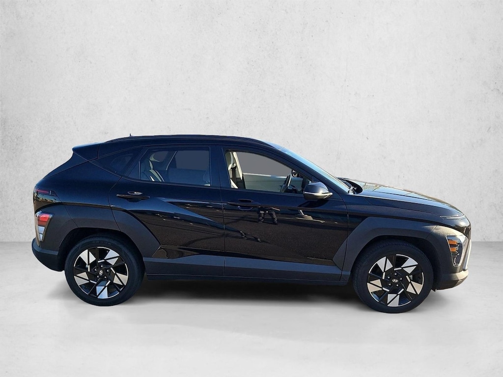 Used 2025 Hyundai Kona SEL SUV