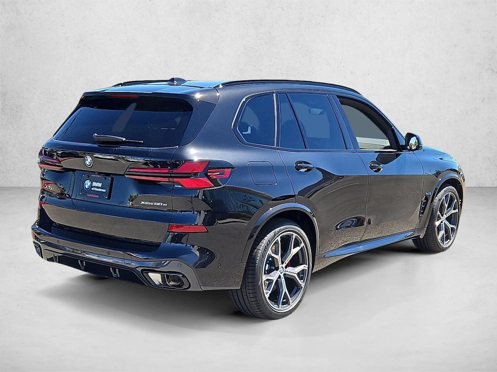 New 2026 BMW X5 PHEV xDrive50e SUV