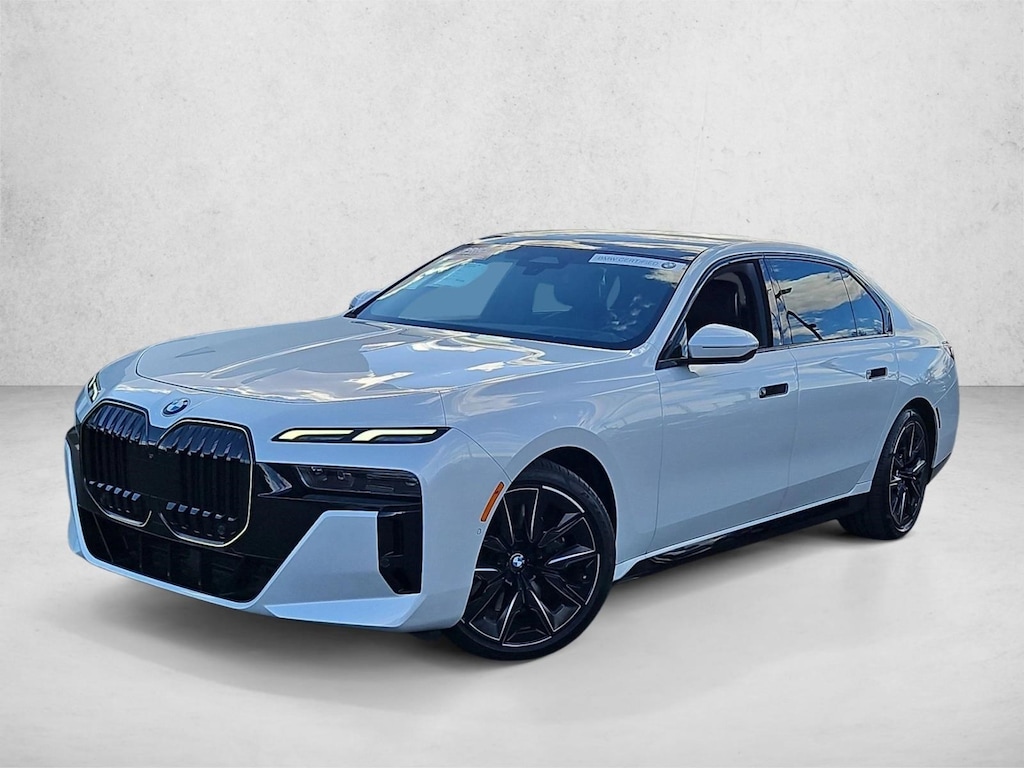 Certified 2024 BMW 760i xDrive Sedan