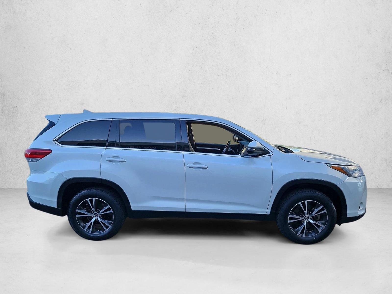 Used 2019 Toyota Highlander SUV