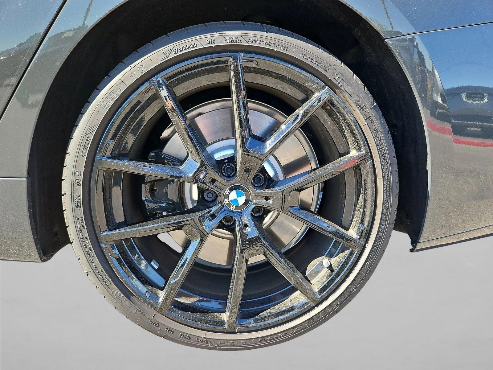2026 BMW 8 Series 840i - Photo 10
