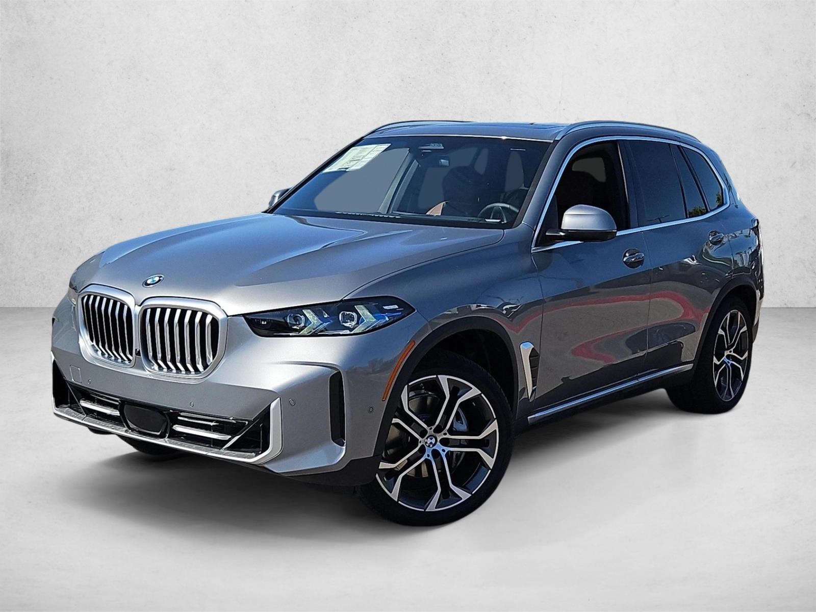 New 2026 BMW X5 sDrive40i SUV
