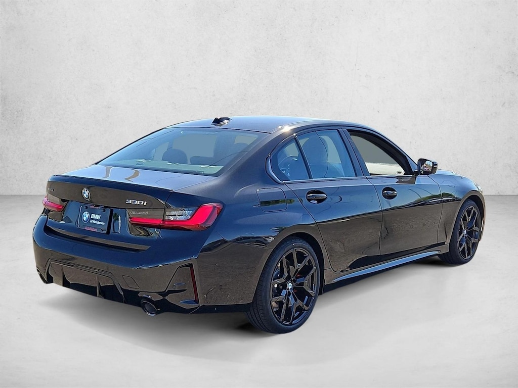 New 2026 BMW 330i xDrive Sedan