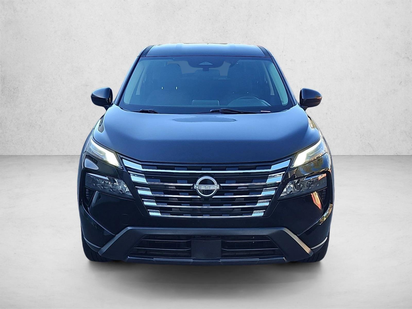 Used 2024 Nissan Rogue SV SUV
