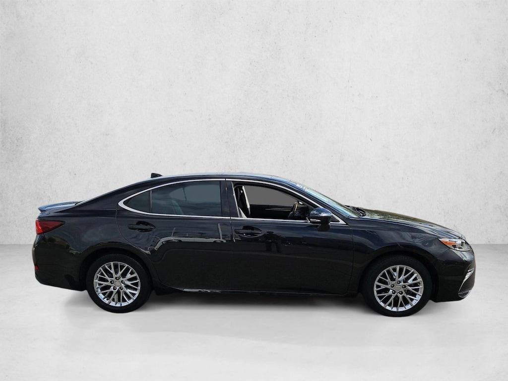 Used 2017 Lexus ES 350 4dr Car
