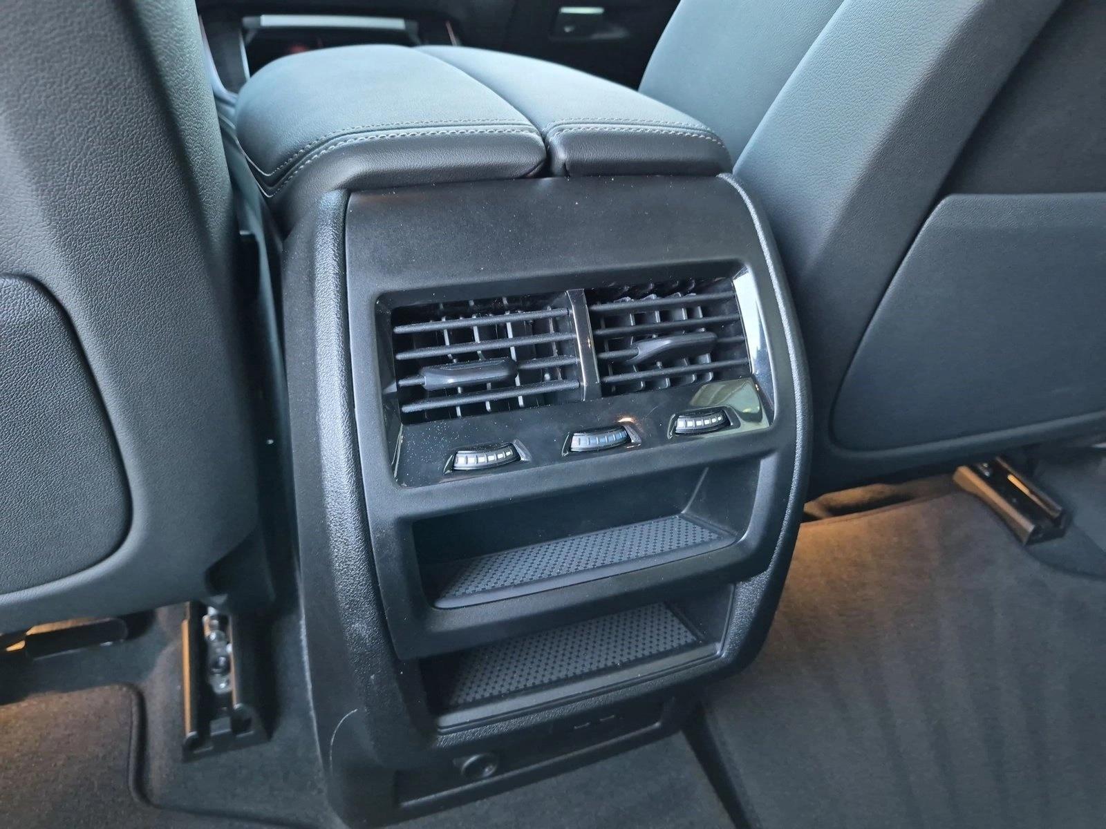2026 BMW X5 40i - Photo 18