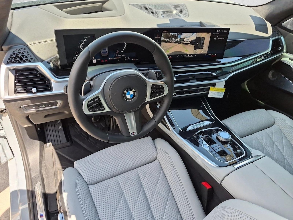 New 2027 BMW X7 xDrive40i SUV