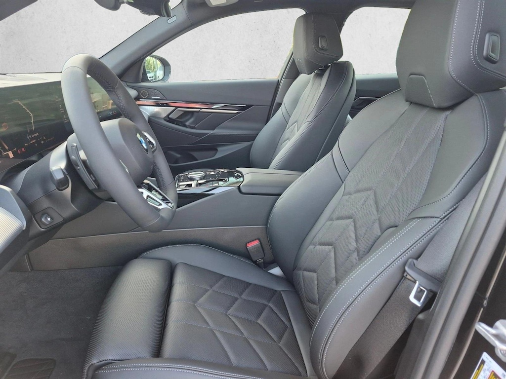 Used 2027 BMW 530i Sedan