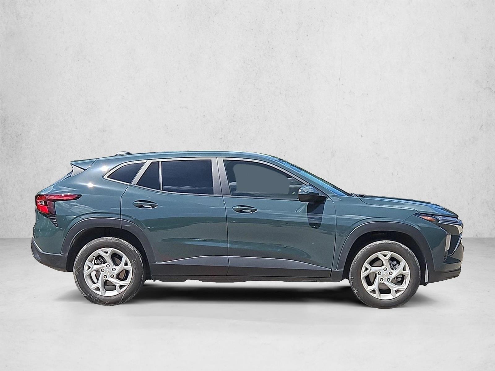 Used 2025 Chevrolet Trax LS SUV