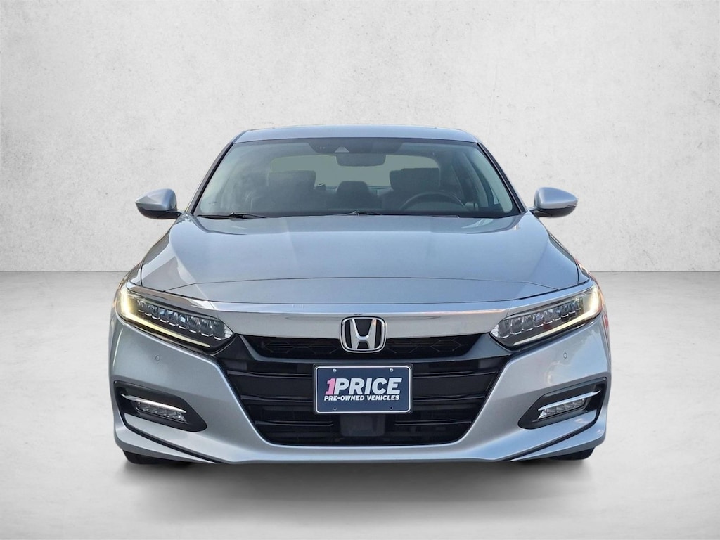 Used 2019 Honda Accord Hybrid Touring Sedan