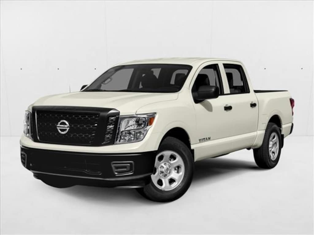 Used 2017 Nissan Titan Truck Crew Cab