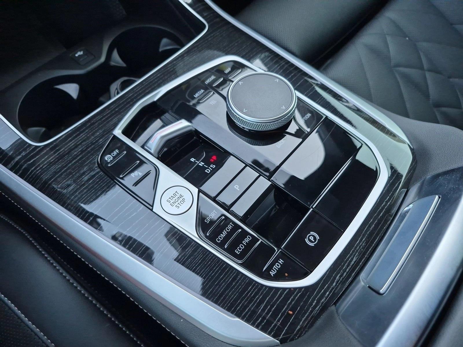 2026 BMW X5 40i - Photo 12