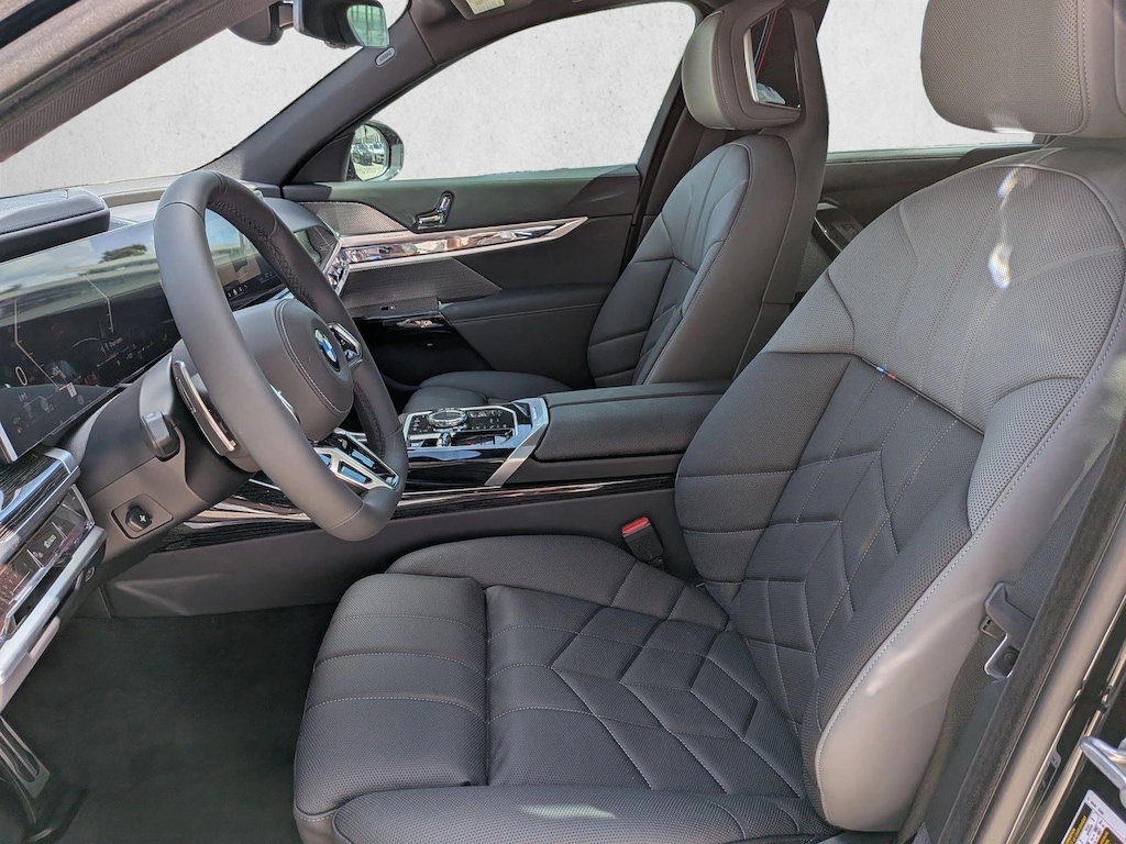 New 2026 BMW 740i Sedan