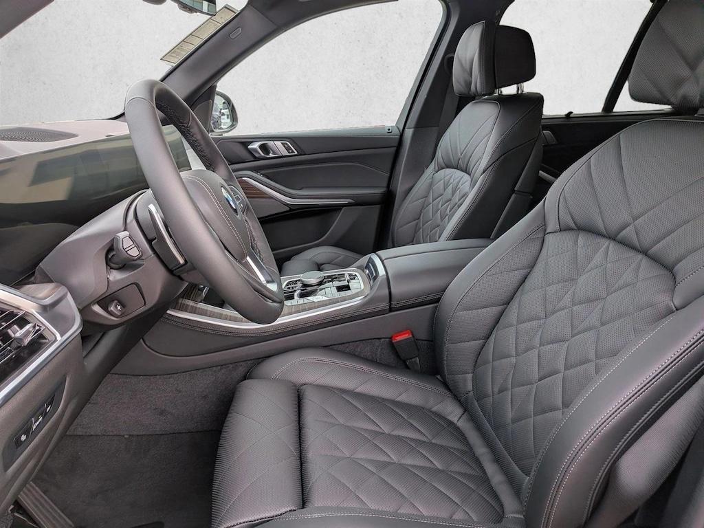 New 2026 BMW X5 xDrive40i SUV