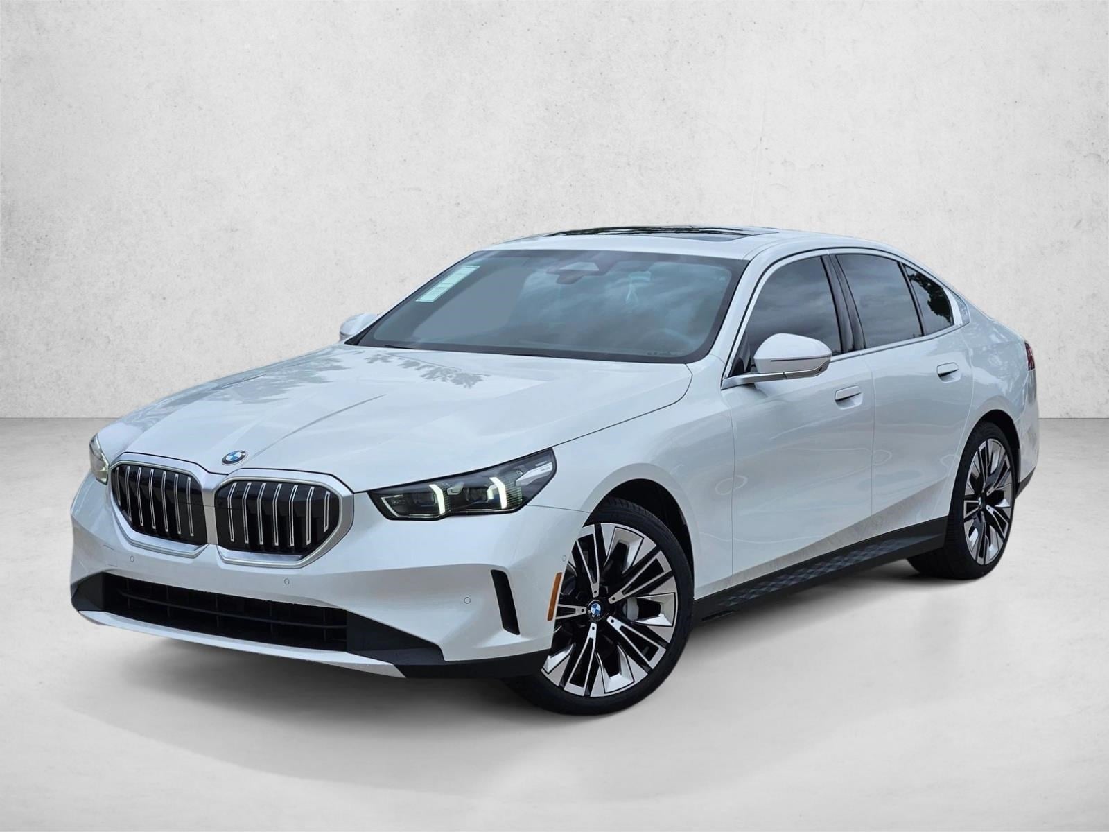 2026 BMW 5 Series 530i