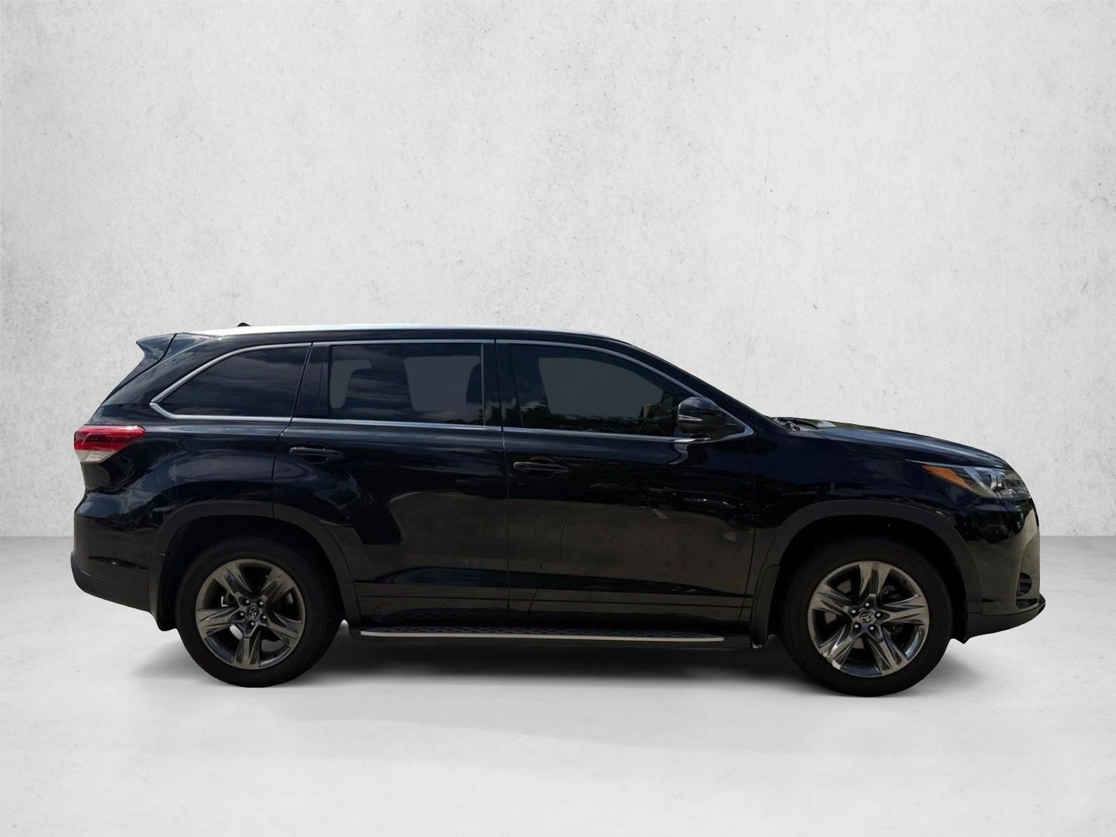 Used 2018 Toyota Highlander SUV