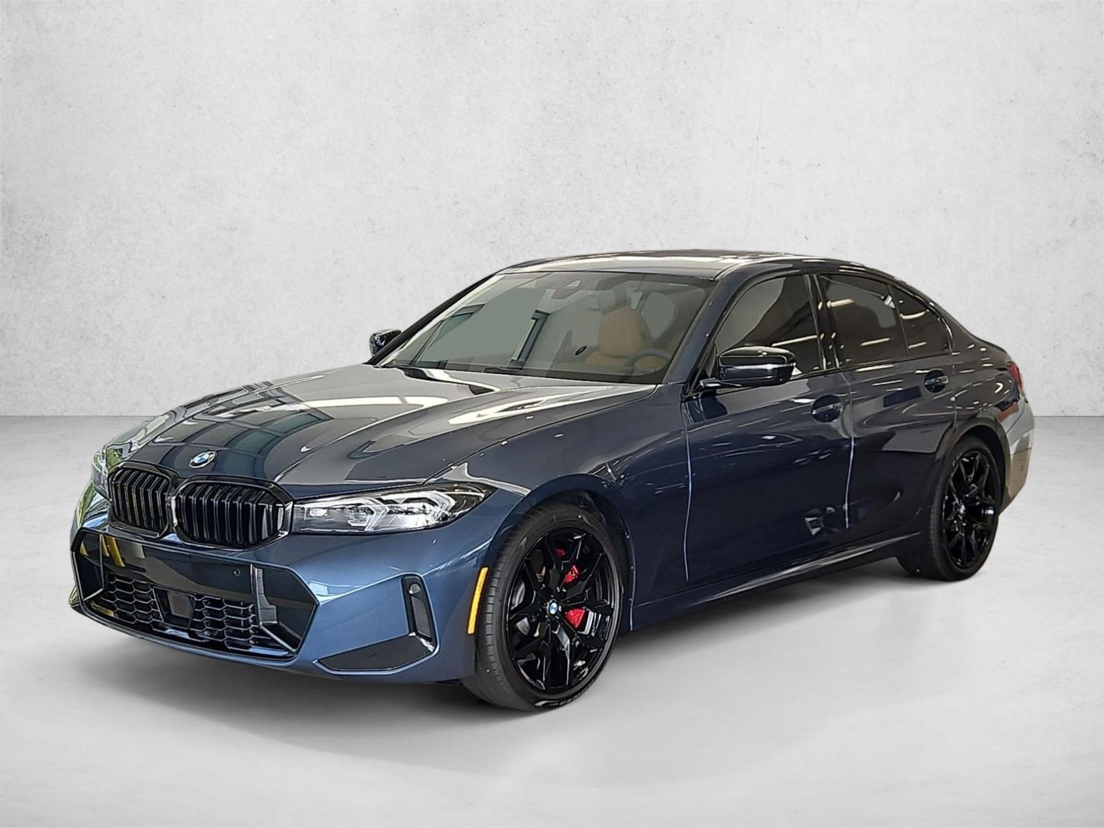  BMW 330i