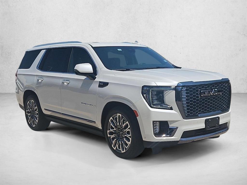 Used 2024 GMC Yukon Denali Ultimate Sport Utility