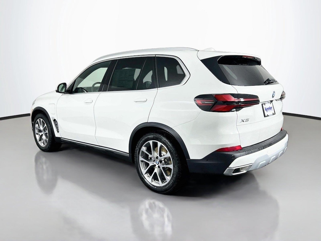 New 2026 BMW X5 xDrive50e Sports Activity Vehicle