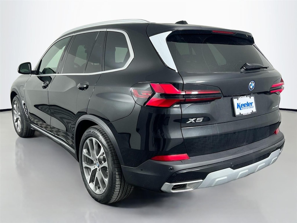 New 2026 BMW X5 xDrive50e Sports Activity Vehicle