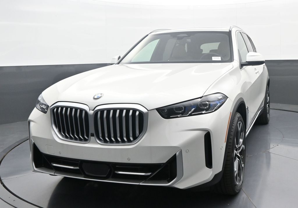 New 2026 BMW X5 xDrive40i SUV