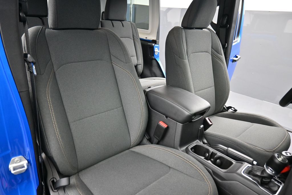 2026 Jeep Wrangler 4-Door Sport - Photo 19