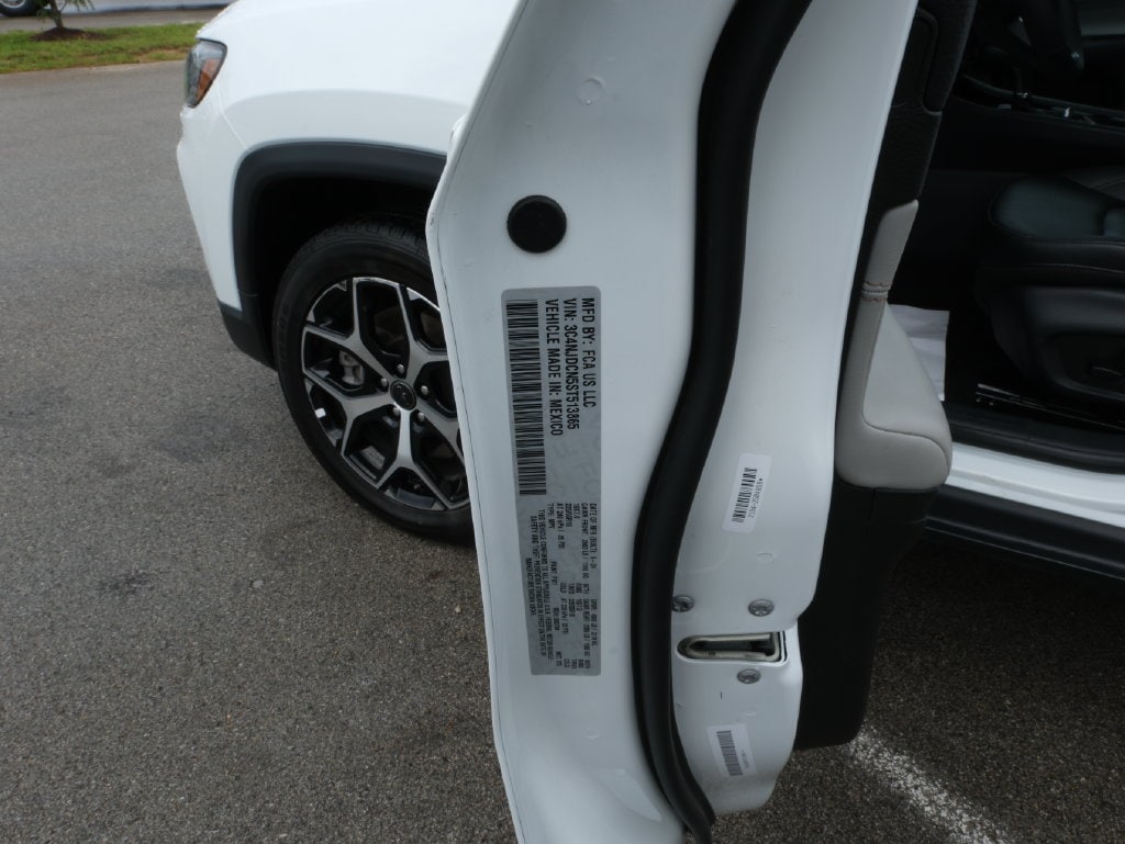 2025 Jeep Compass Limited - Photo 34