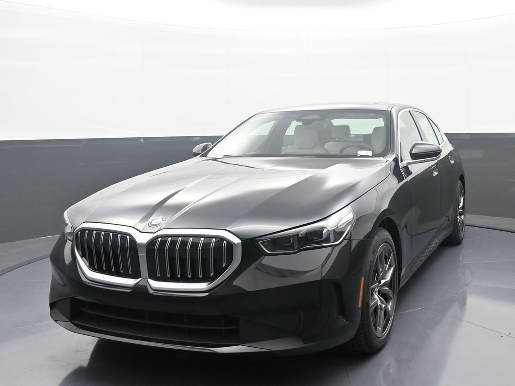 2027 BMW 5 Series 530i xDrive Sedan