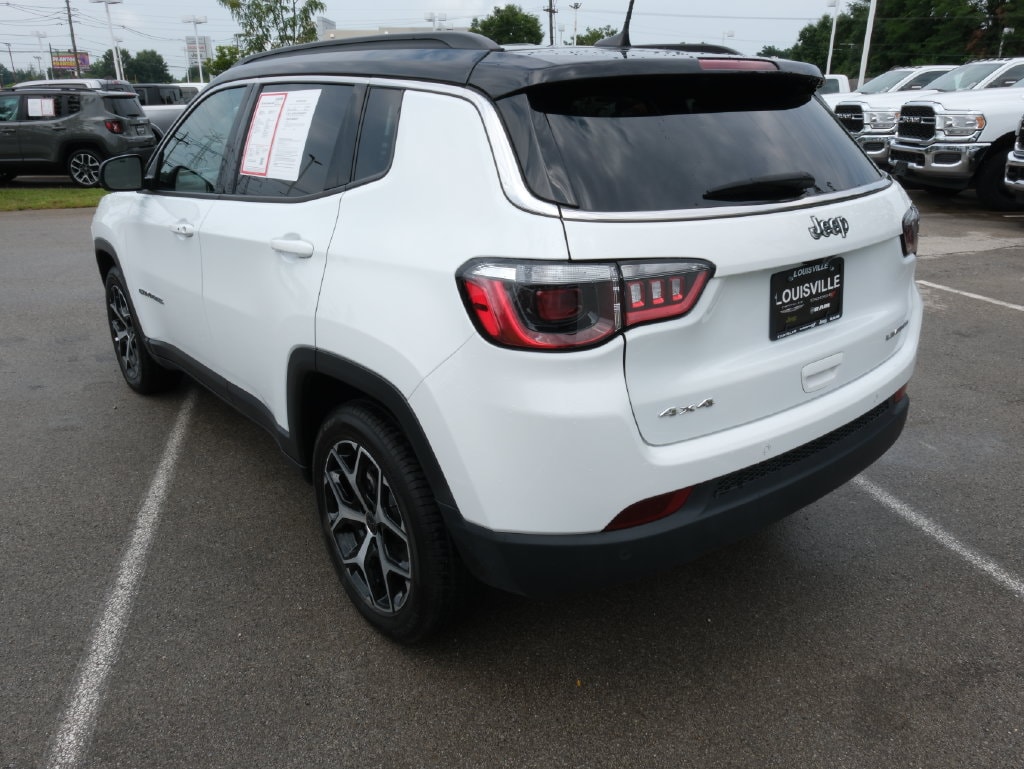 2025 Jeep Compass Limited - Photo 9