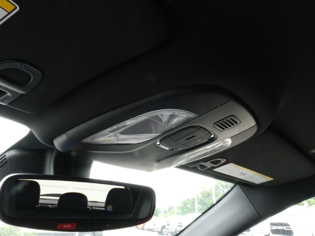 2025 Jeep Compass Limited - Photo 17