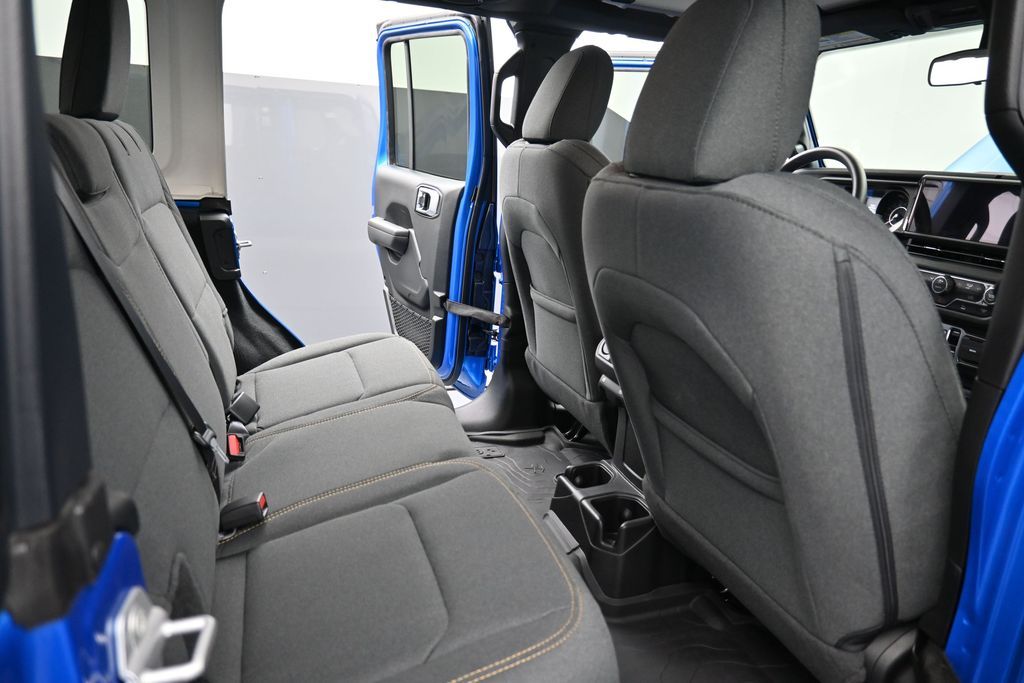 2026 Jeep Wrangler 4-Door Sport - Photo 17