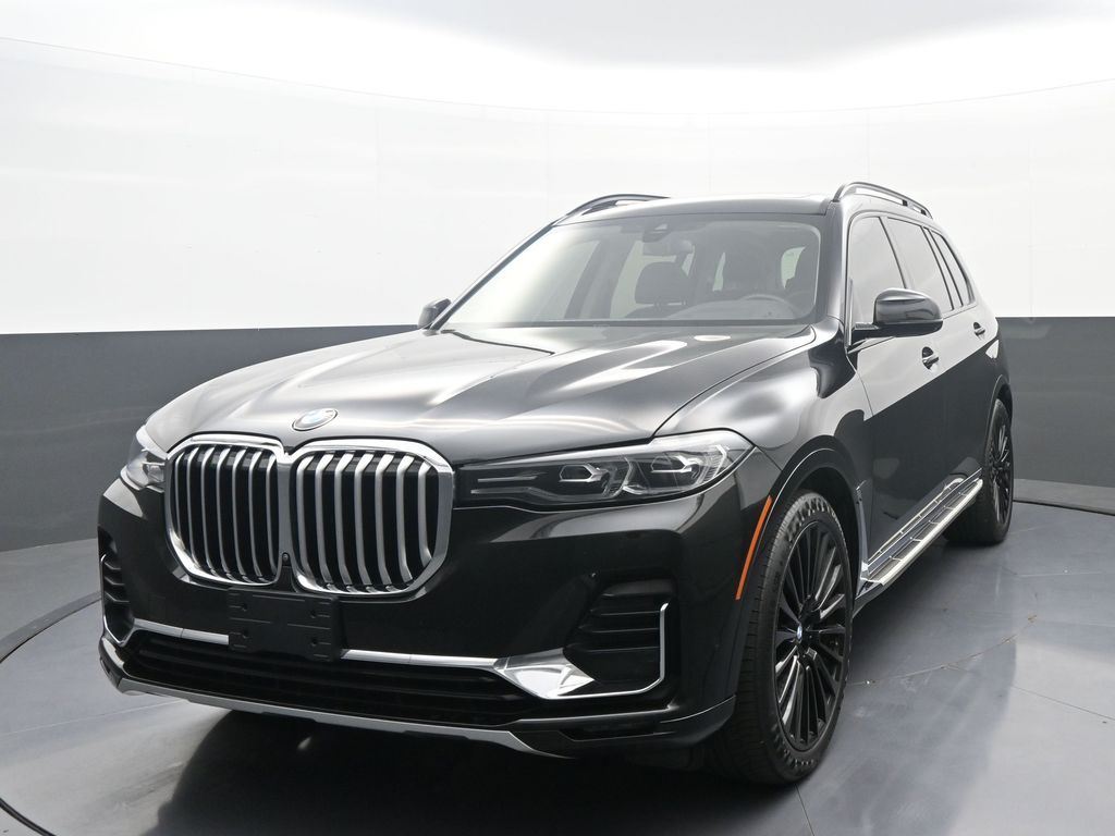 2022 BMW X7