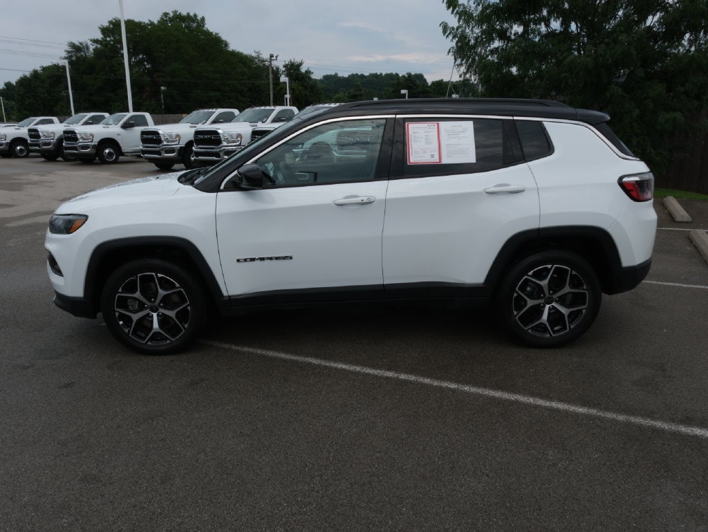 2025 Jeep Compass Limited - Photo 10