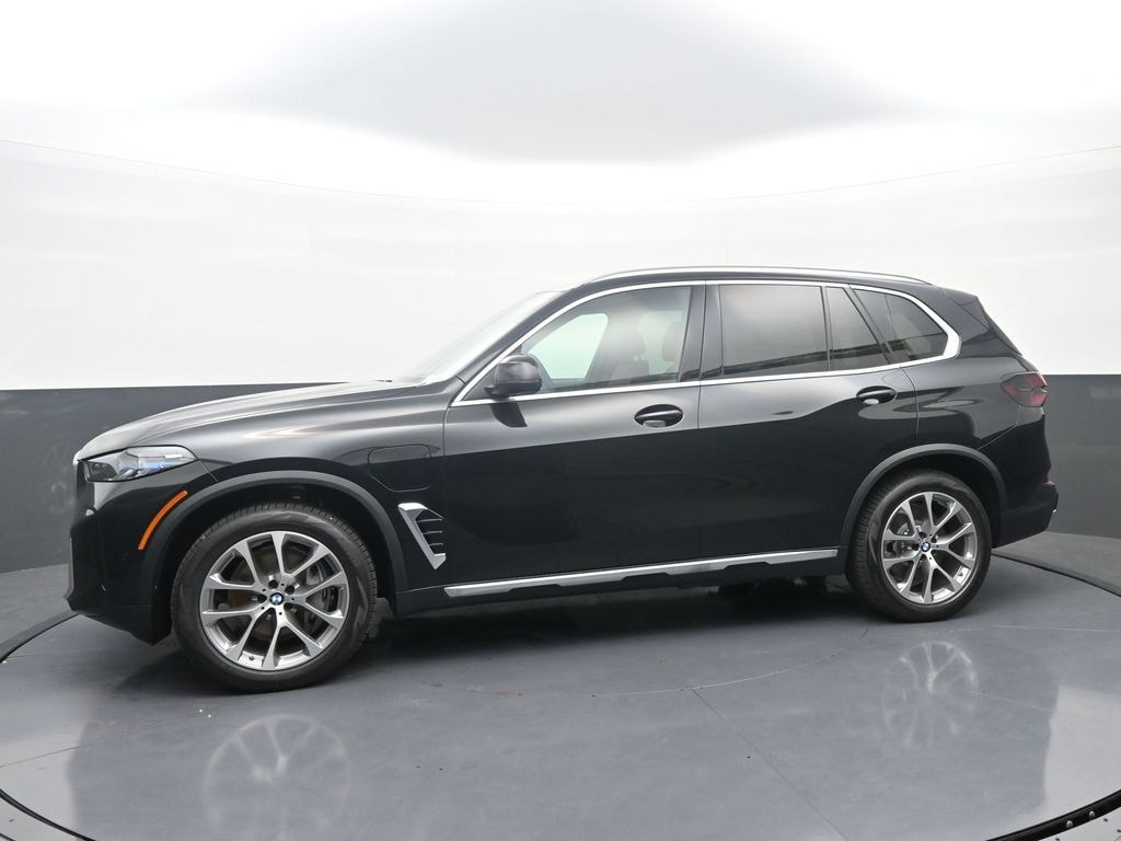 New 2026 BMW X5 xDrive50e SUV