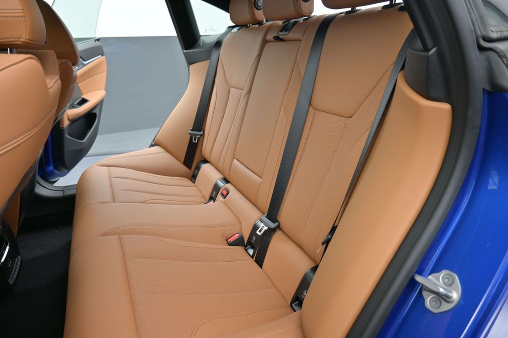 2026 BMW 4 Series 430i - Photo 17