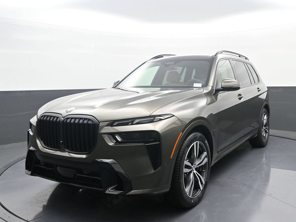 2027 BMW X7