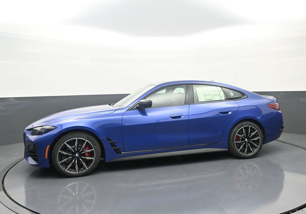 2026 BMW 4 Series 430i - Photo 4