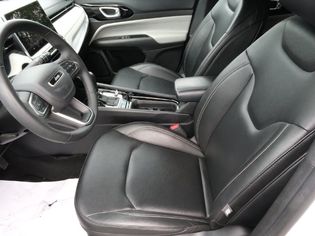 Used 2025 Jeep Compass Limited SUV