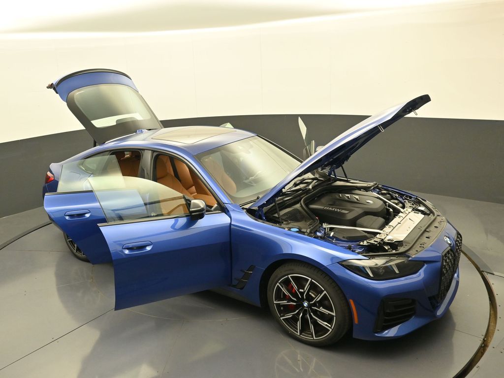 2026 BMW 4 Series 430i - Photo 37