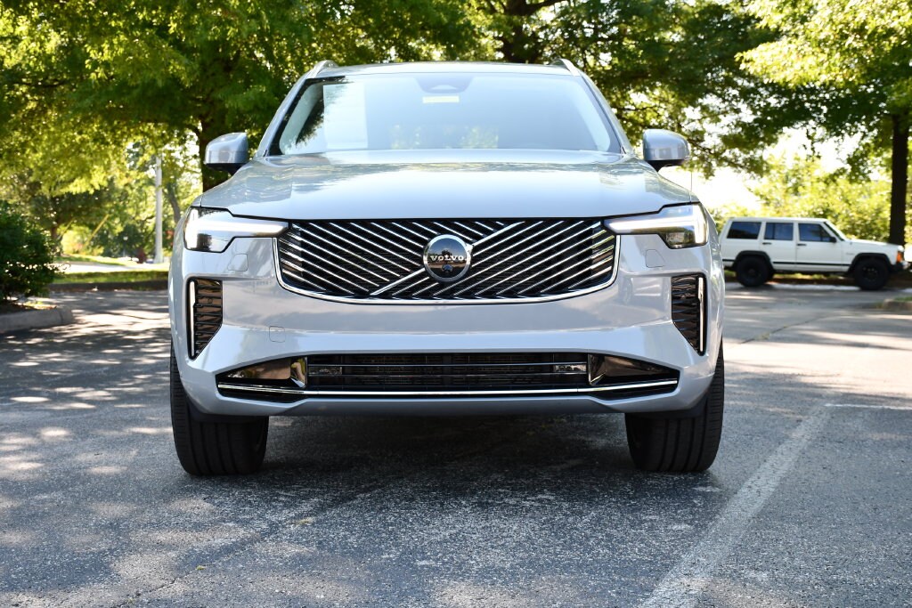 Used 2026 Volvo XC90 B6 Plus 7-Seater SUV