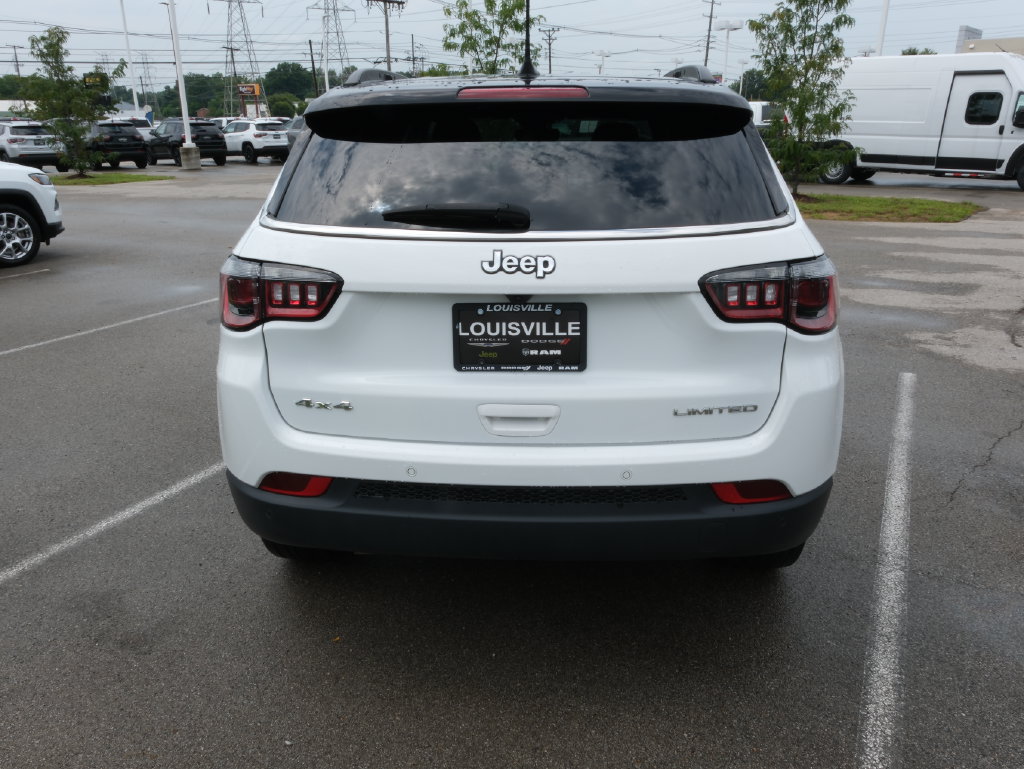 2025 Jeep Compass Limited - Photo 8
