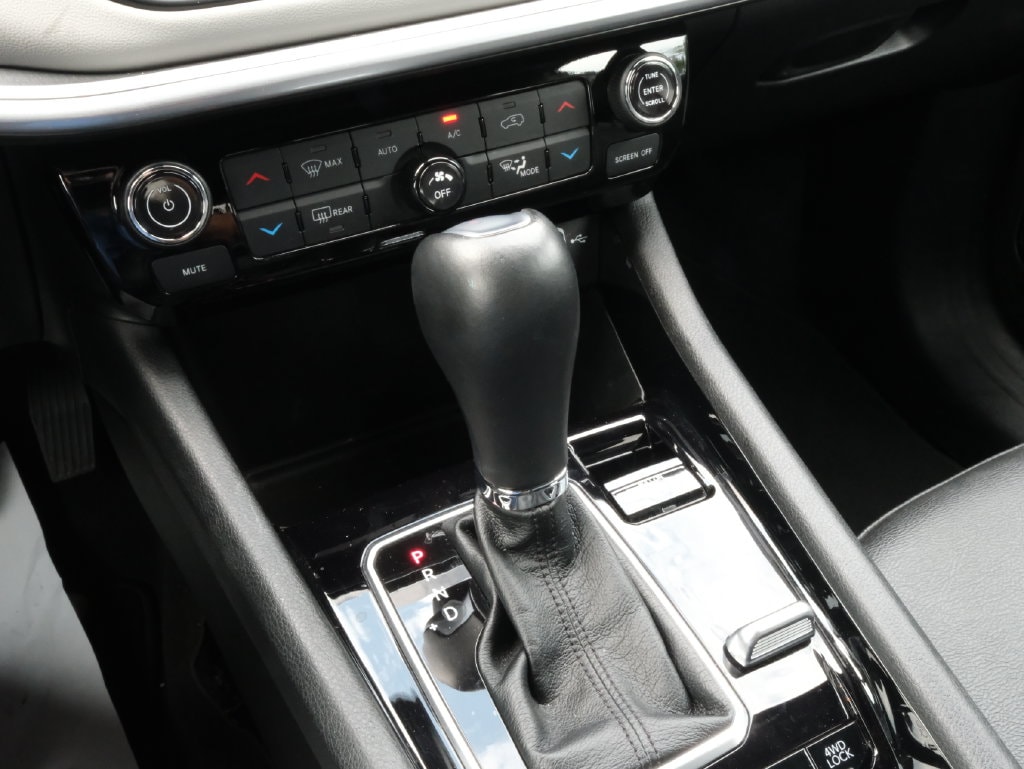 2025 Jeep Compass Limited - Photo 21