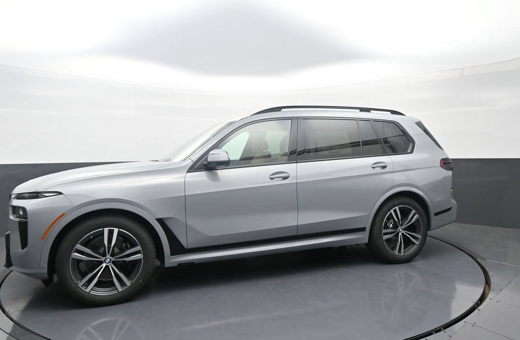 New 2027 BMW X7 xDrive40i SUV