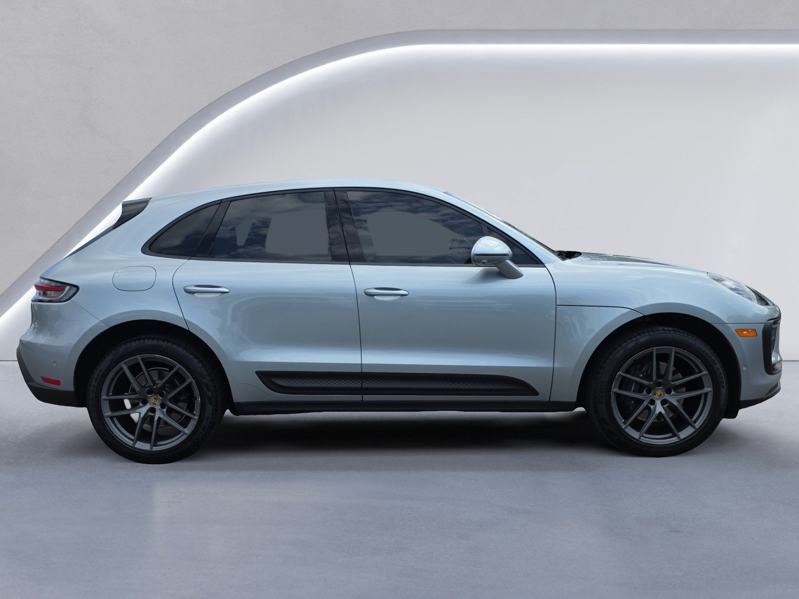 Used 2023 Porsche Macan T SUV